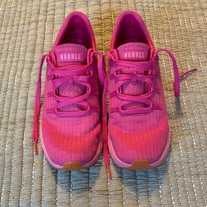 NOBULL Women's Fuchsia Allday 365 (Ripstop)